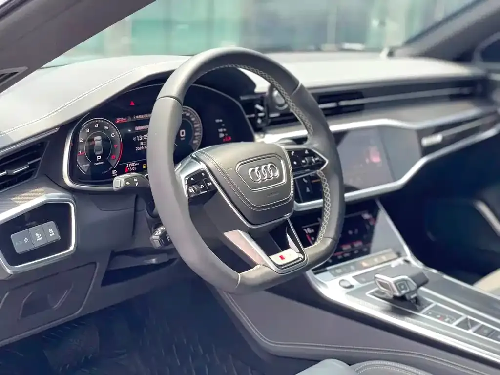 Audi A7L — фото 3