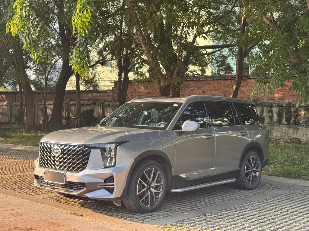 GAC Motor Trumpchi GS8 — фото 1