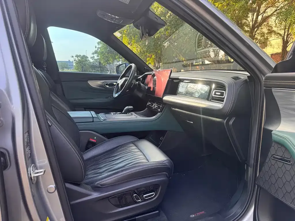 GAC Motor Trumpchi GS8 — фото 2