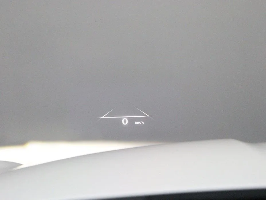 Genesis GV70 — фото 2