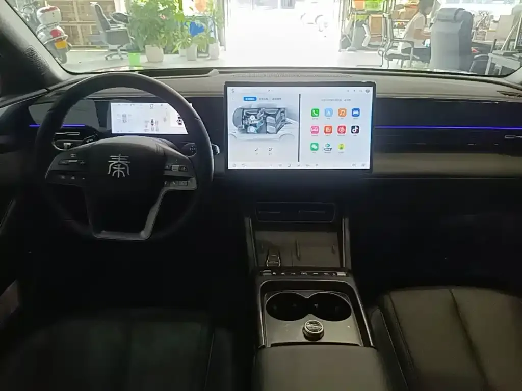 BYD Qin L — фото 8