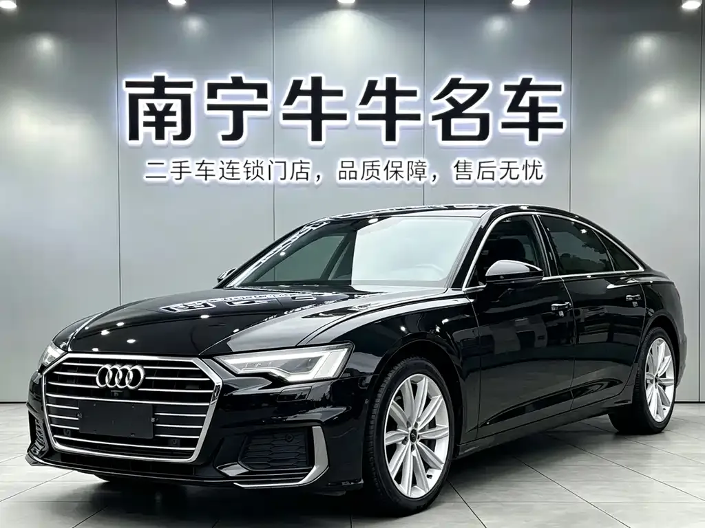 Audi A6L — фото 1