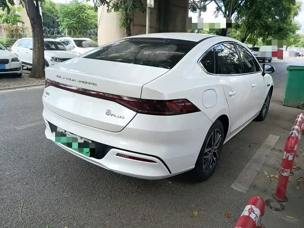 BYD Qin PLUS — фото 8