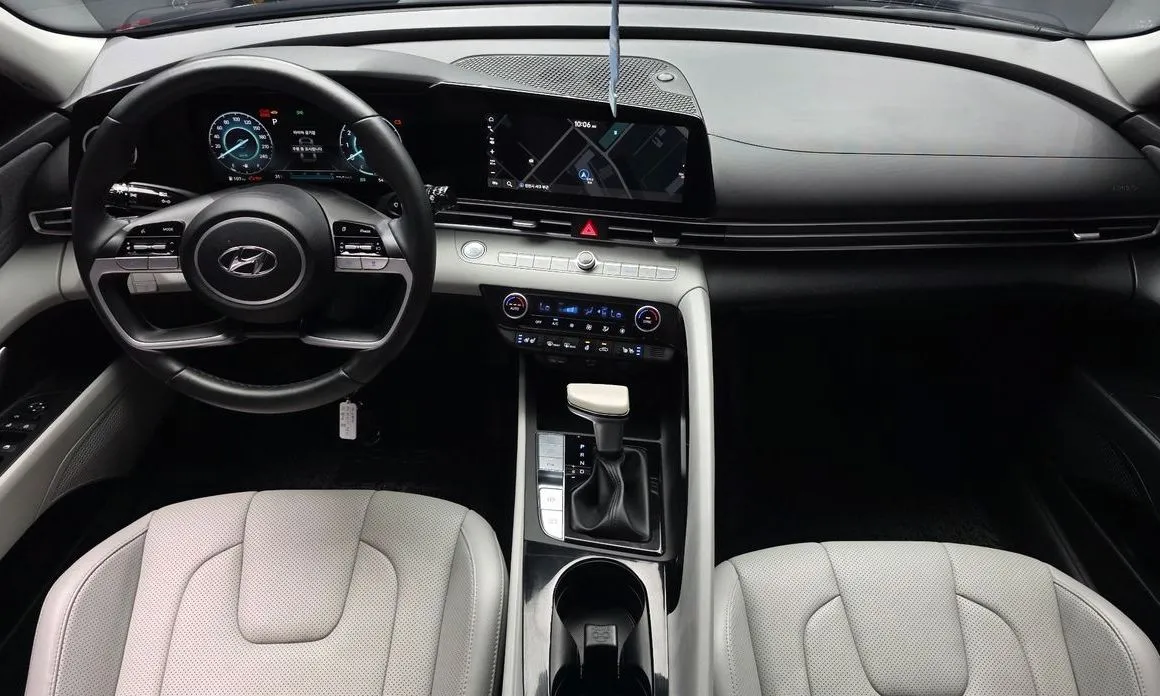 Hyundai AVANTE — фото 10