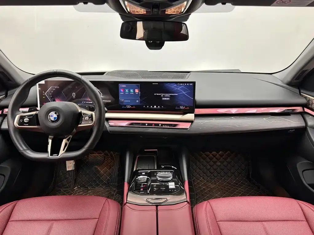 BMW 5 Series — фото 10