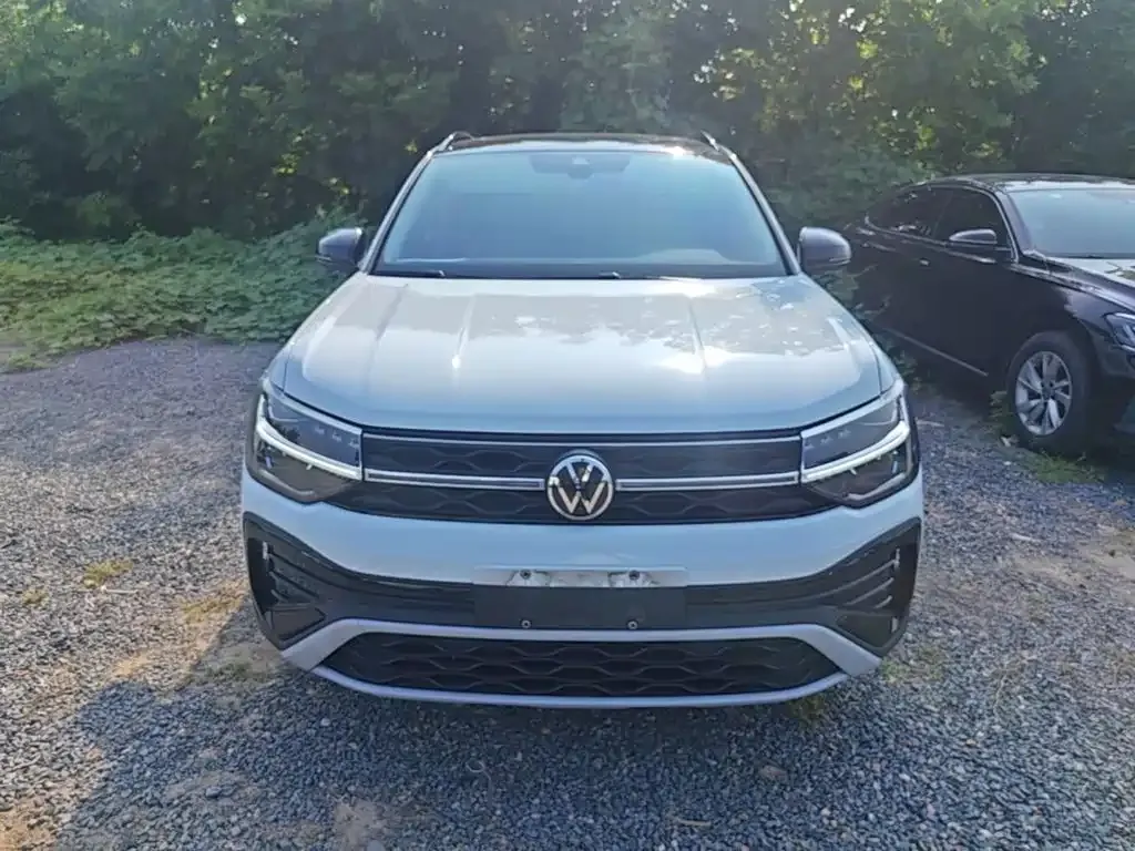 Volkswagen Tharu — фото 4