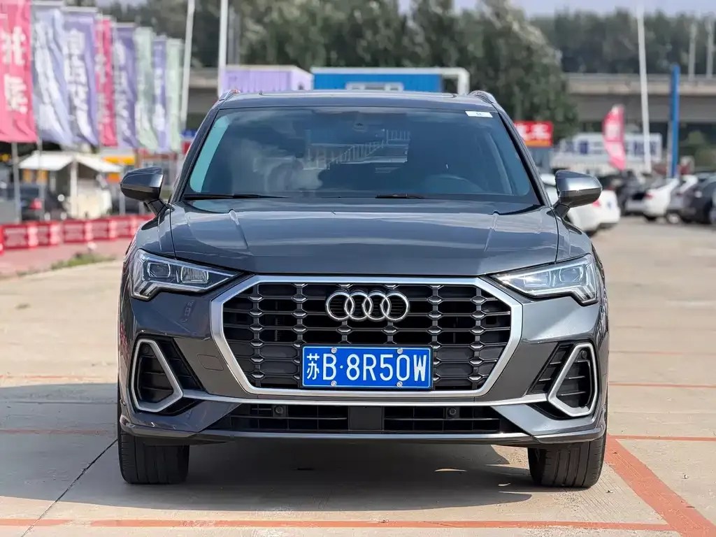 Audi Q3 — фото 6