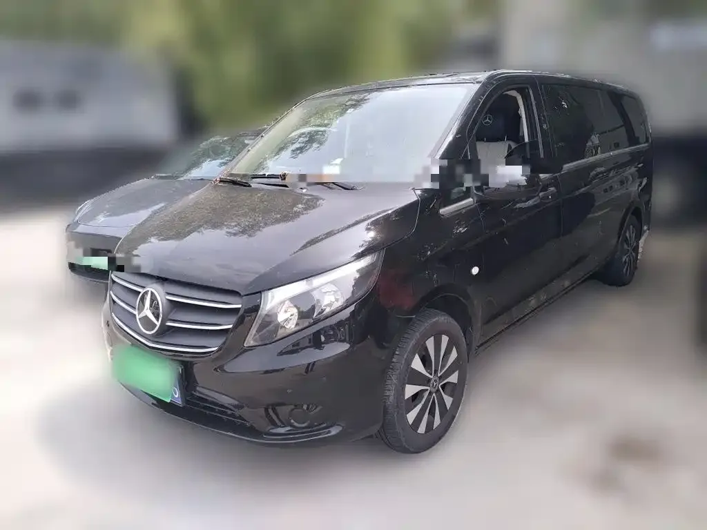 Mercedes-Benz Vito — фото 1