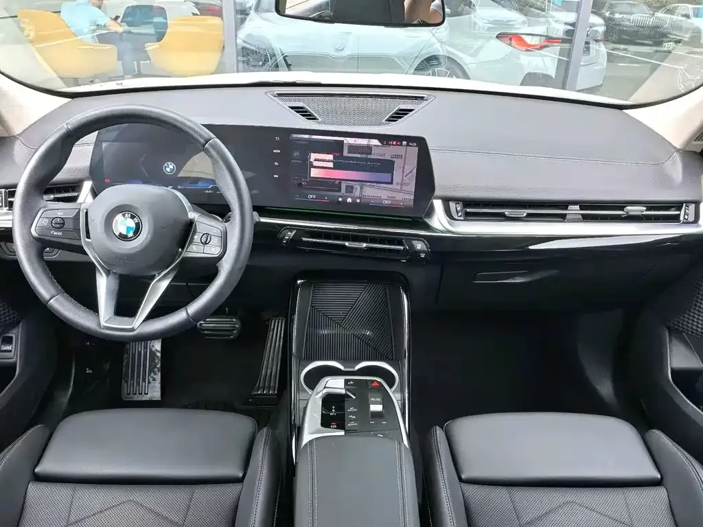 BMW X2 (Import) — фото 7