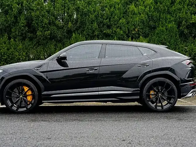 Lamborghini Urus — фото 4