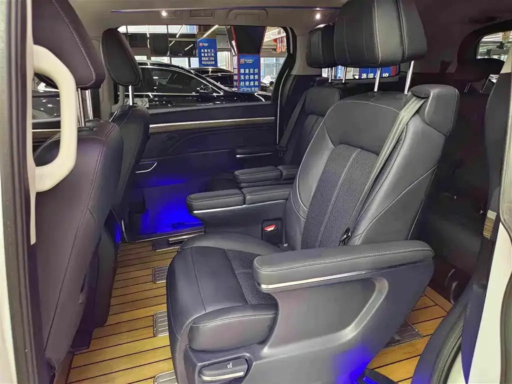 GAC Motor Trumpchi M8 — фото 7