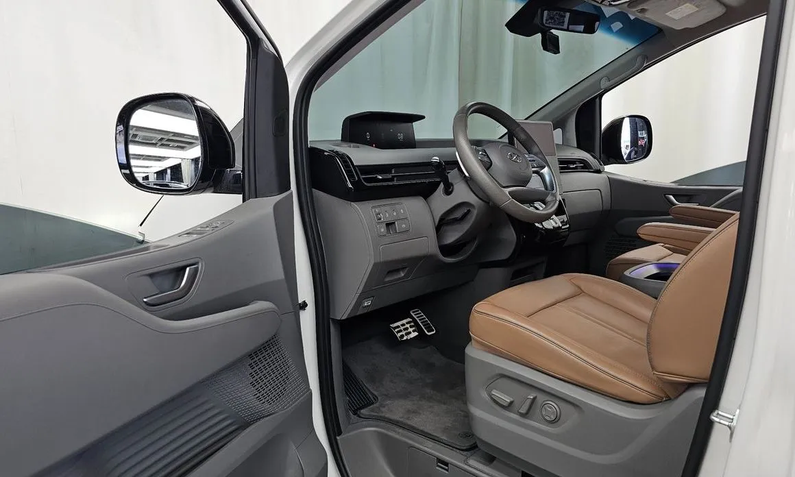 Hyundai Staria — фото 7