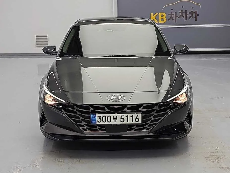 Hyundai AVANTE — фото 2