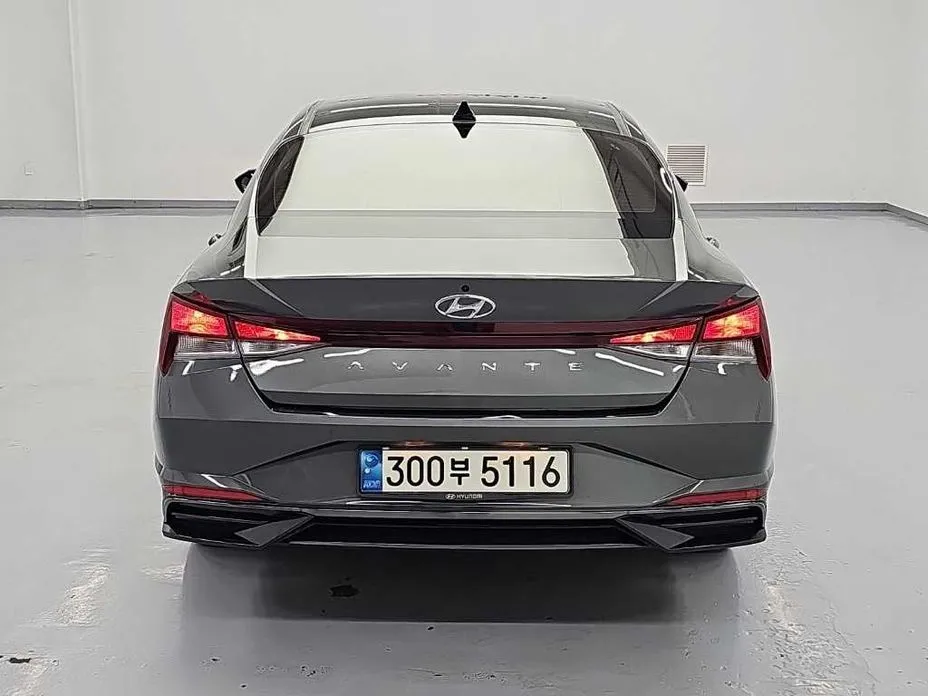 Hyundai AVANTE — фото 3