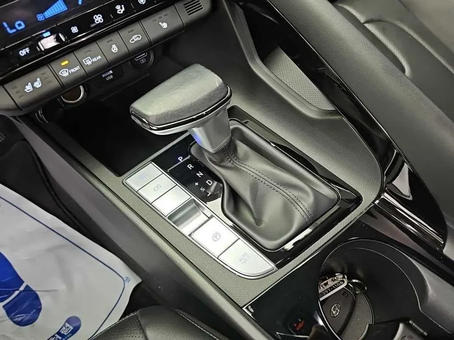 Hyundai AVANTE — фото 9