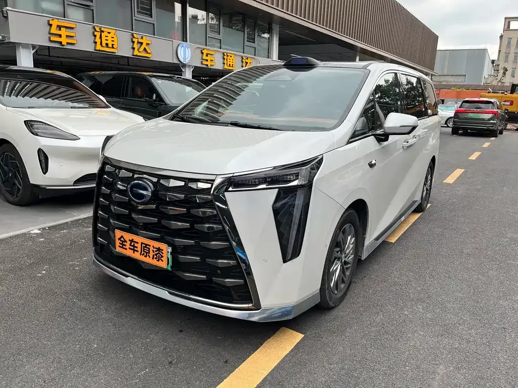 GAC Motor Trumpchi M8 — фото 10