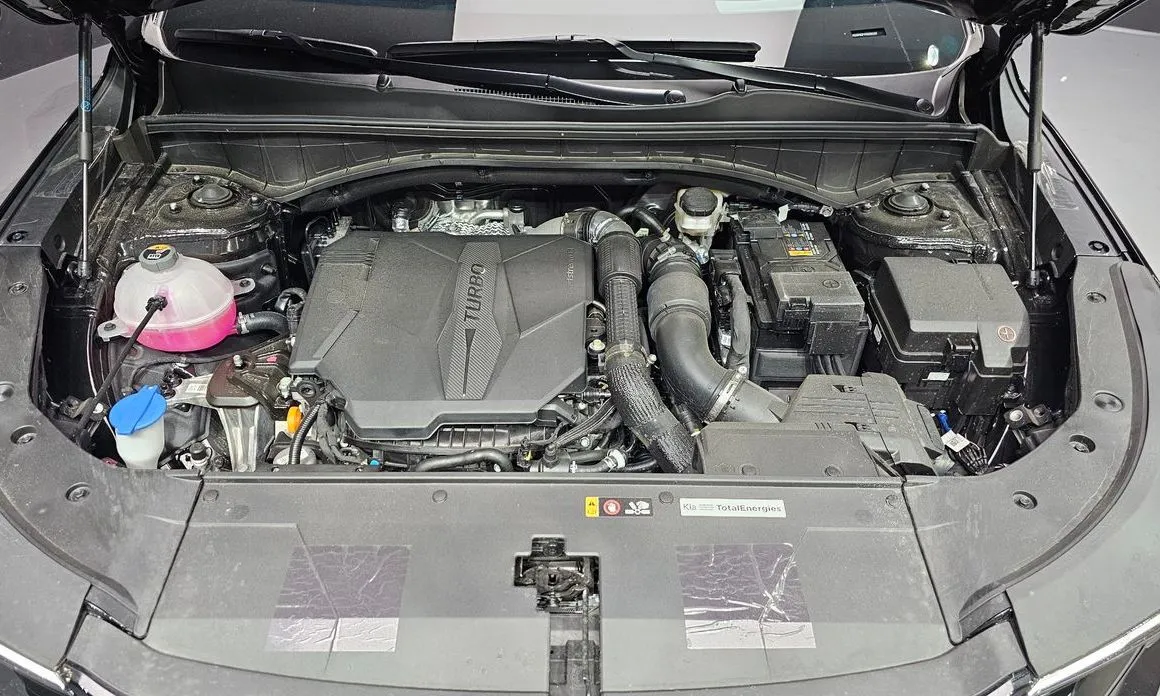 Kia Sorento — фото 10