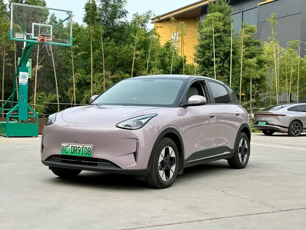 Geely Starburst — фото 1