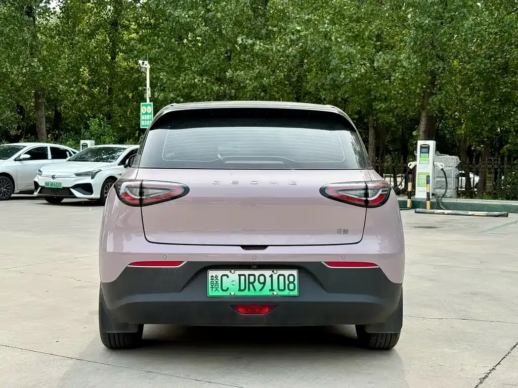 Geely Starburst — фото 4