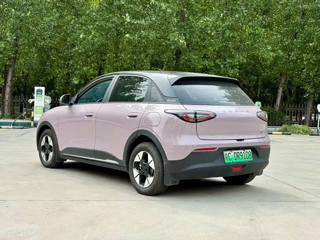 Geely Starburst — фото 9