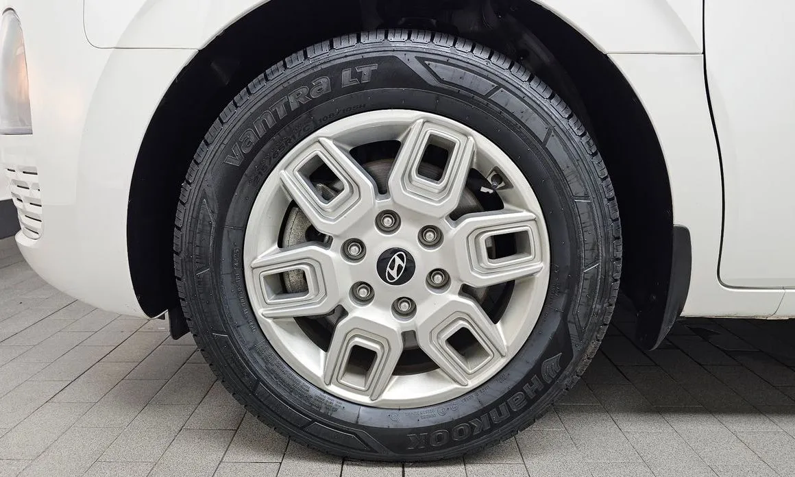 Hyundai Staria — фото 10