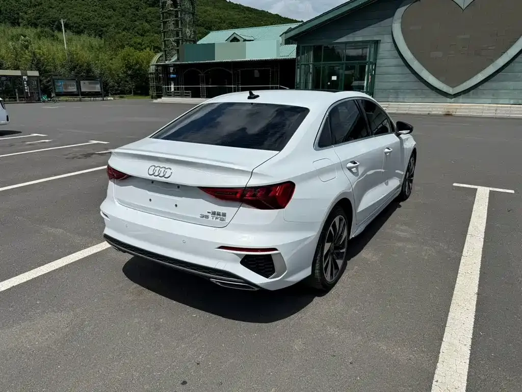 Audi A3 — фото 9