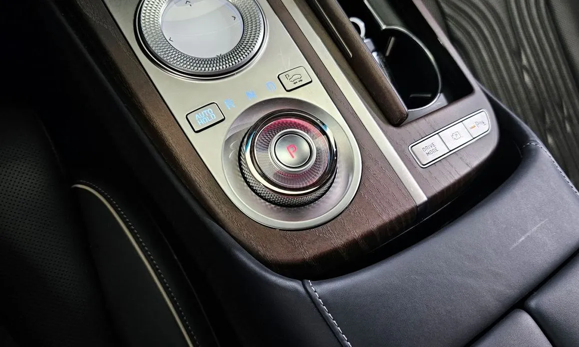 Genesis G80 — фото 10