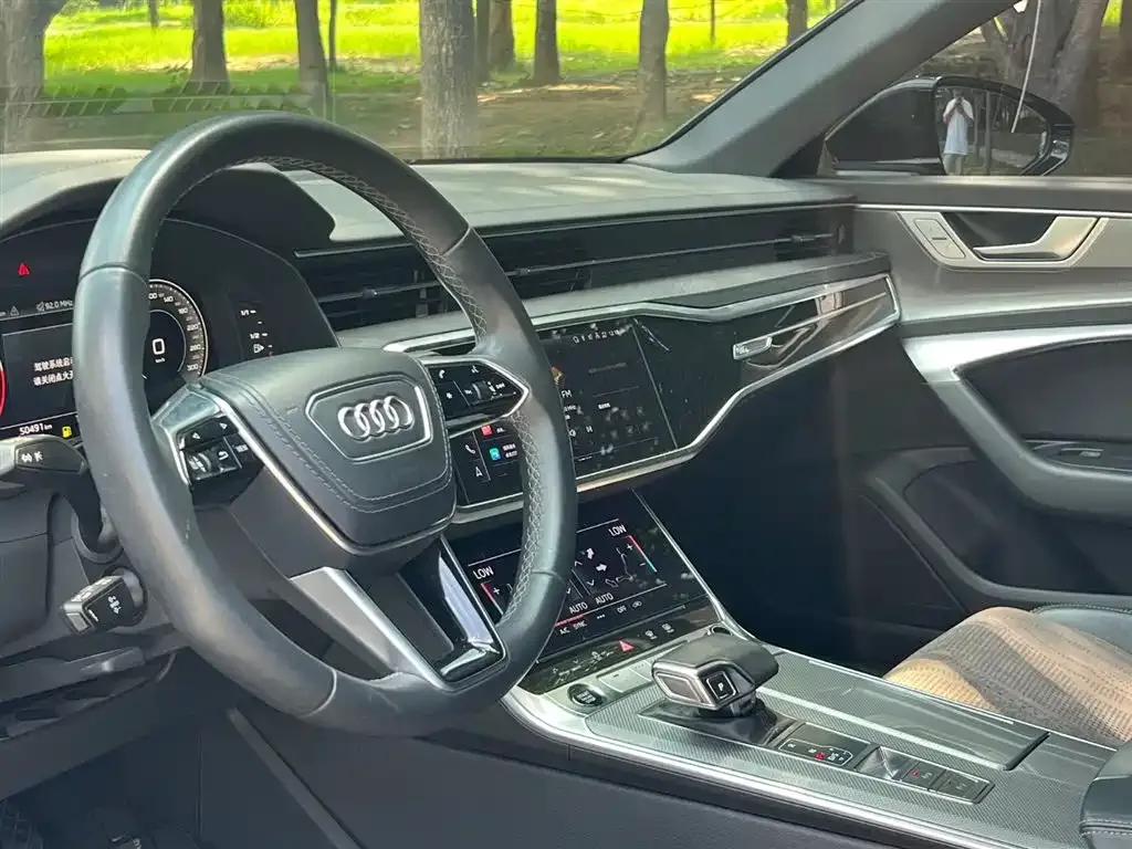 Audi A6L — фото 4