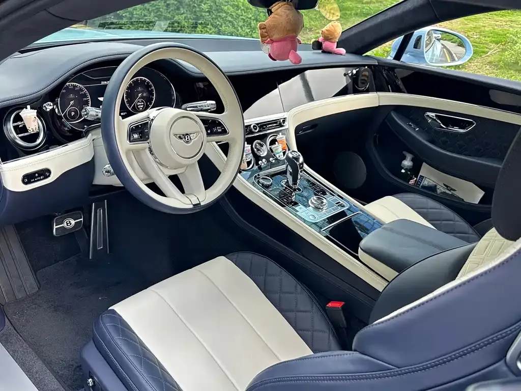 Bentley Continental — фото 6