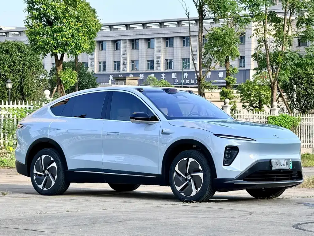 NIO EC7 — фото 10