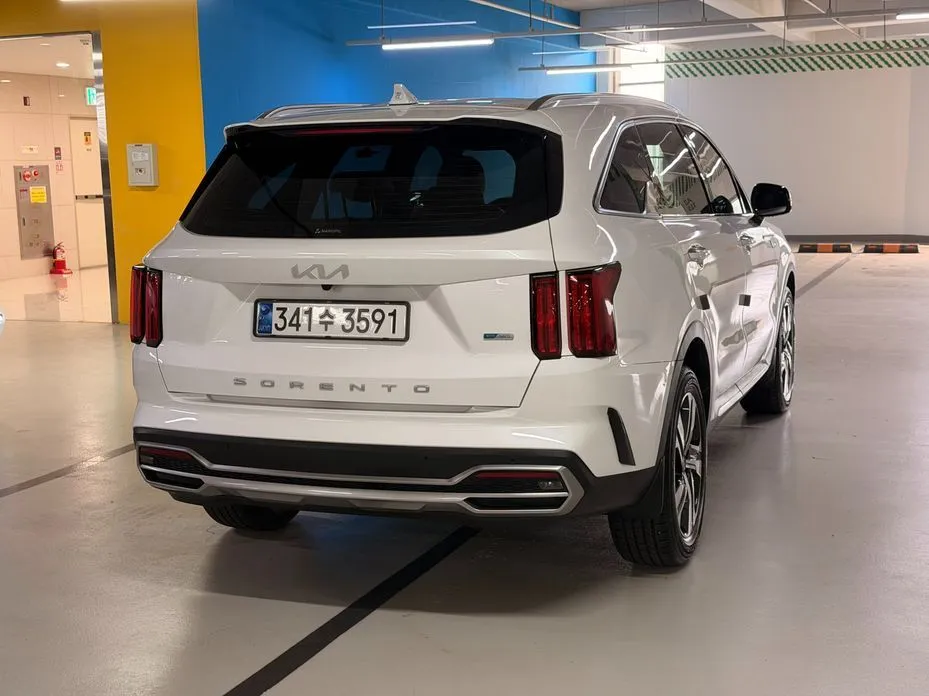Kia Sorento — фото 7