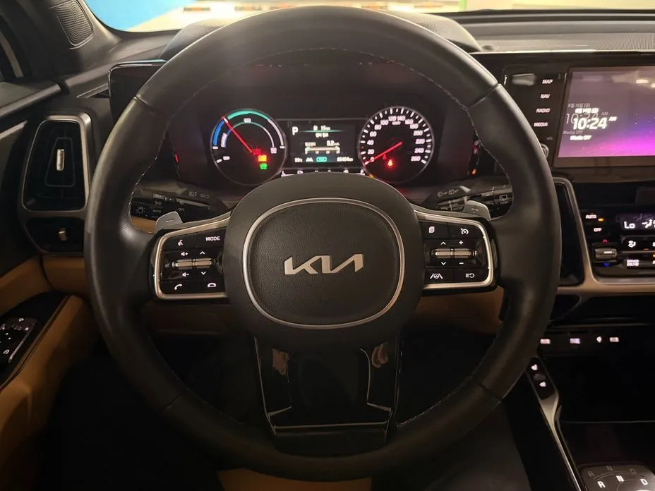 Kia Sorento — фото 9