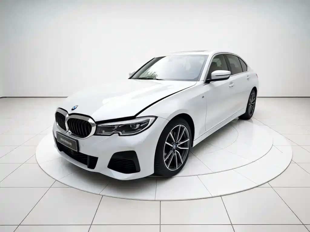 BMW 3 Series — фото 1