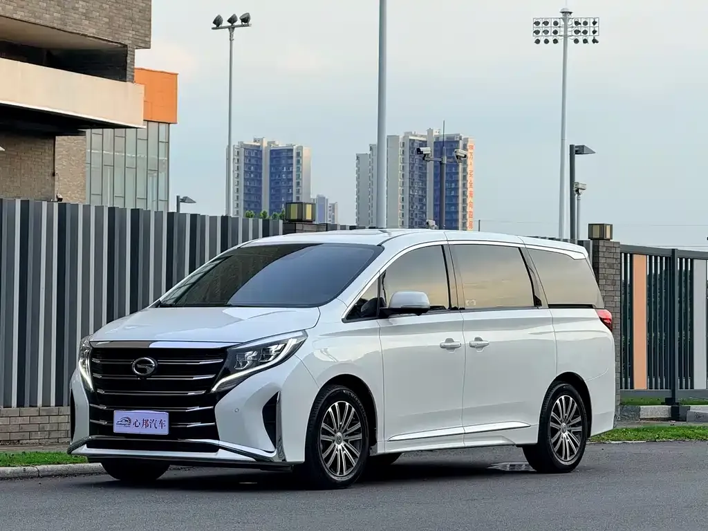 GAC Motor Trumpchi M8 — фото 1