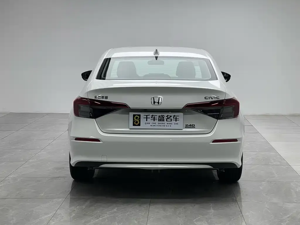 Honda Civic — фото 2
