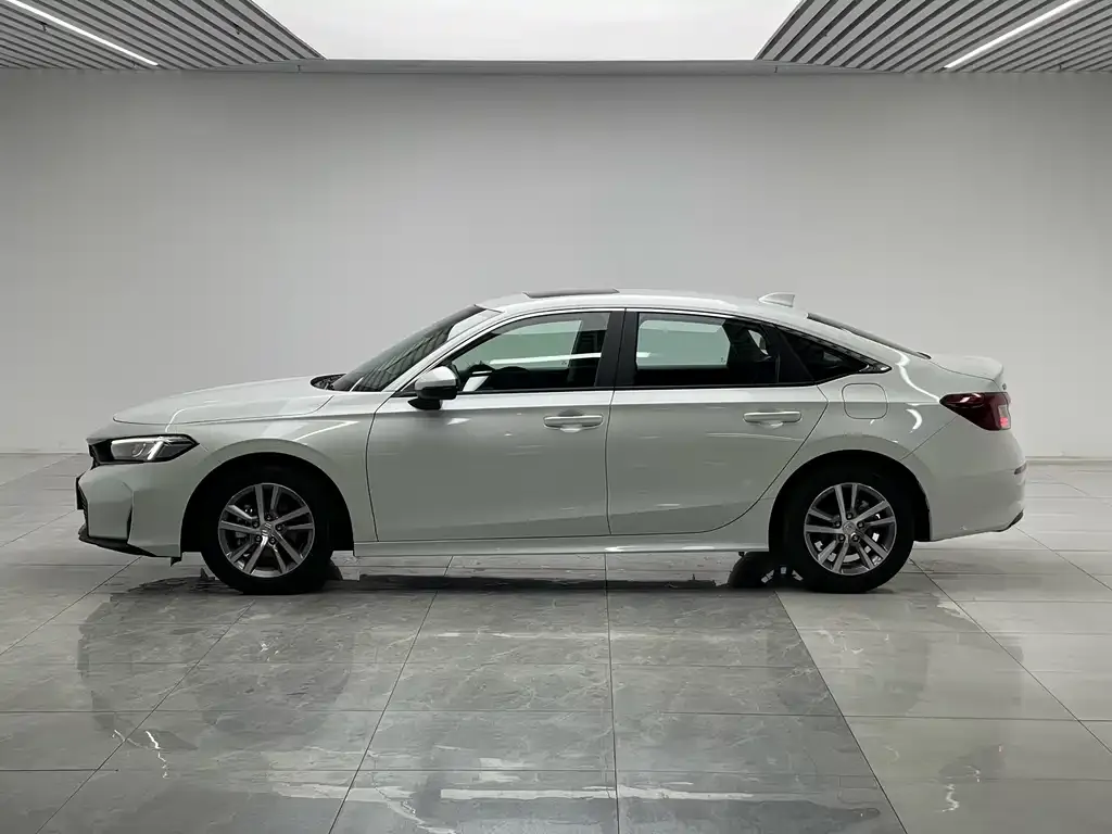 Honda Civic — фото 10