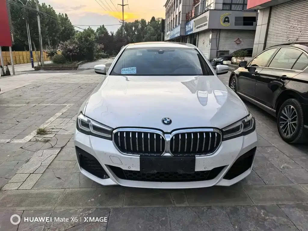 BMW 5 Series — фото 5