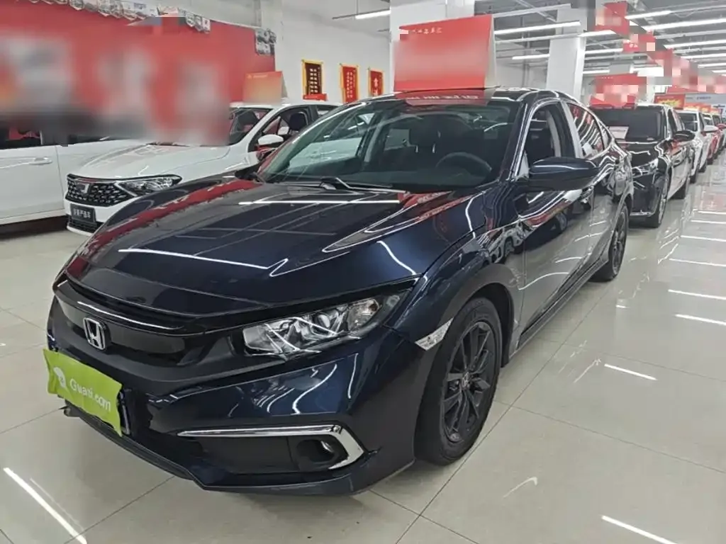 Honda Civic — фото 1