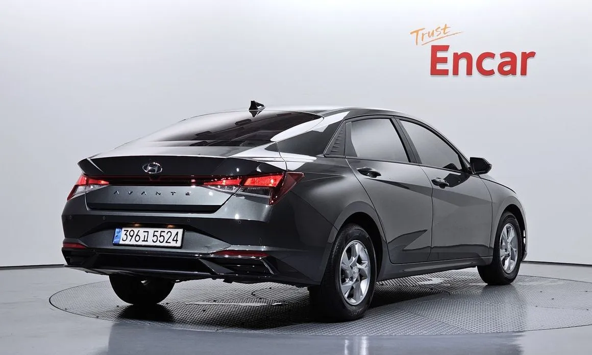 Hyundai AVANTE — фото 2