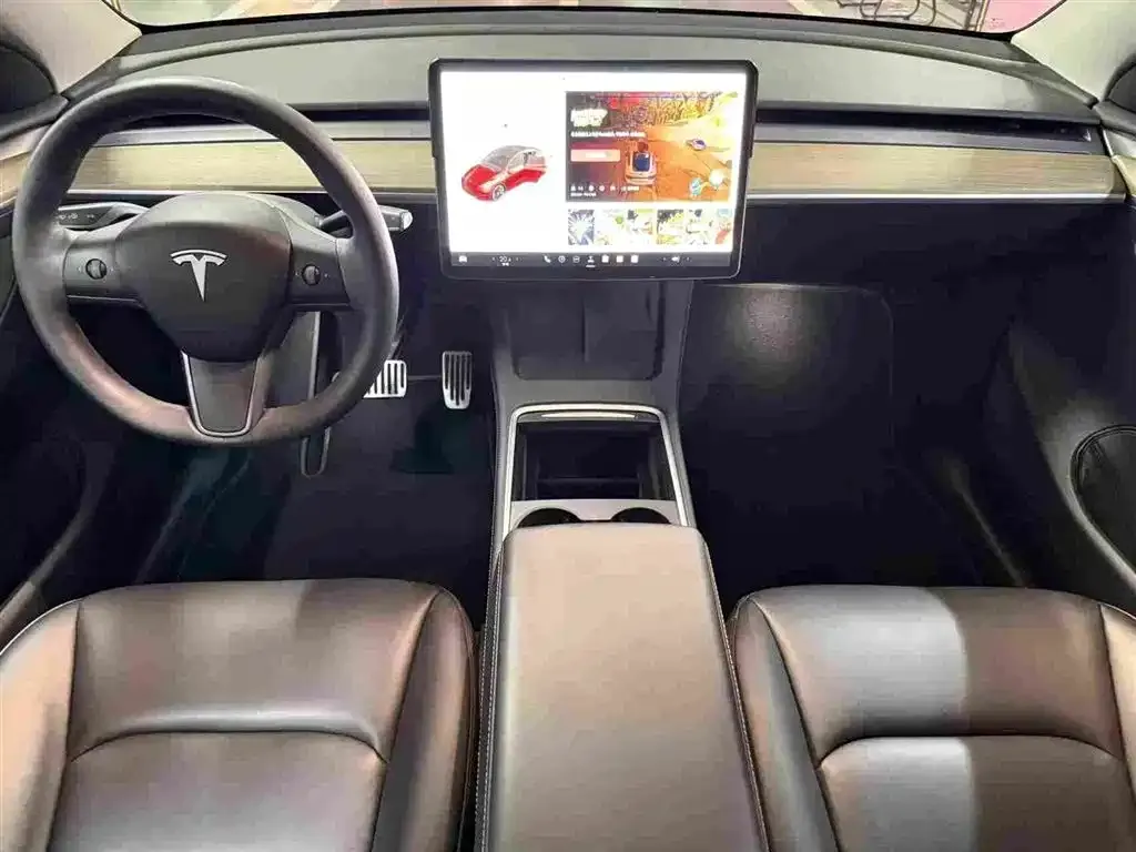 Tesla Model Y — фото 9