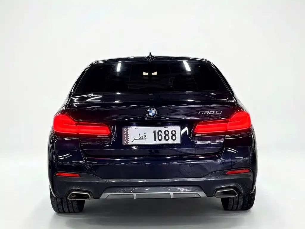 BMW 5 Series — фото 5
