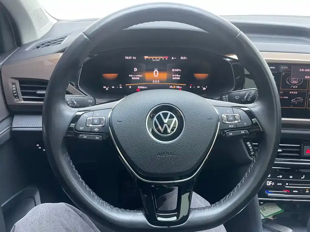 Volkswagen Tharu — фото 9