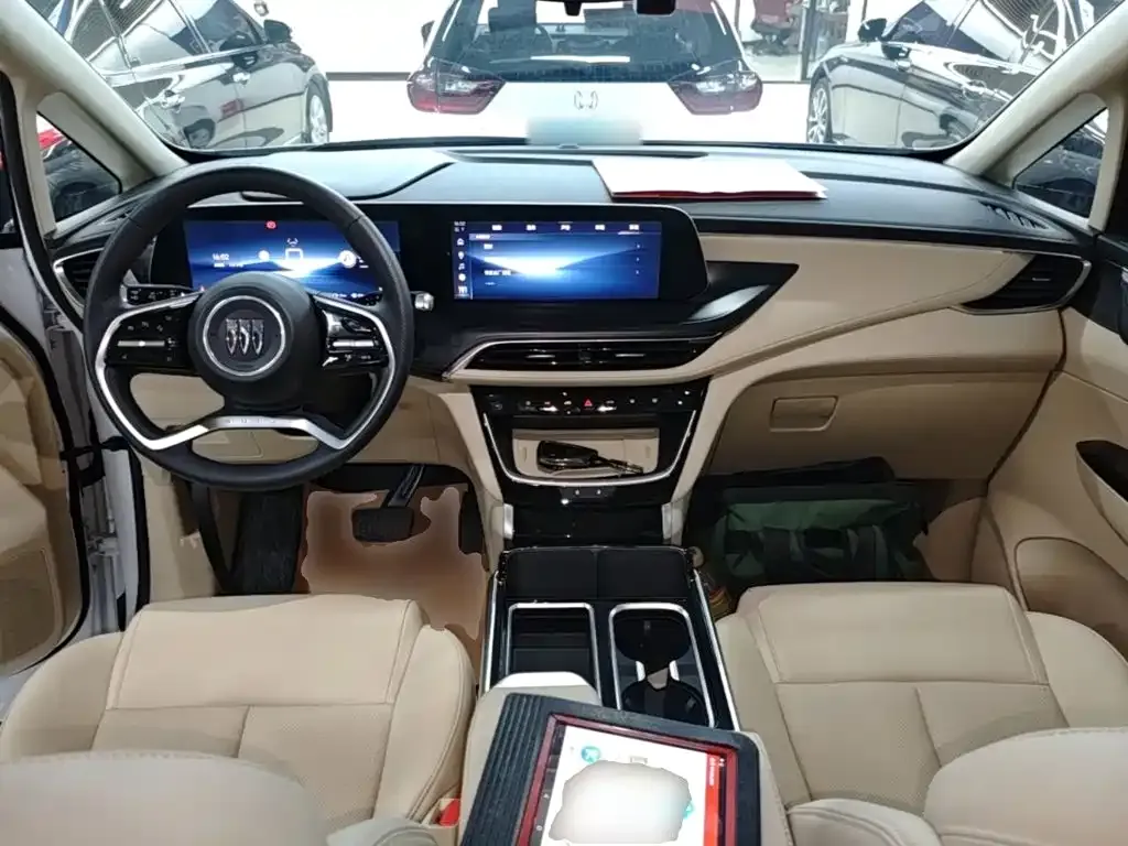 Buick GL8 Hybrid — фото 6