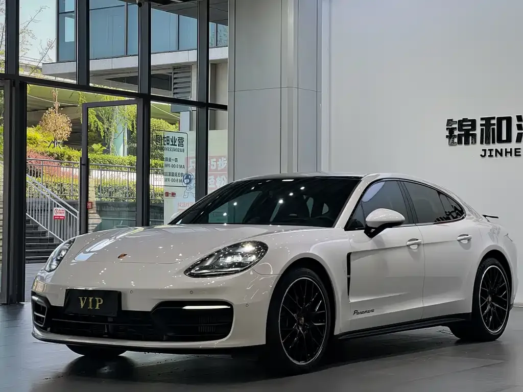 Porsche Panamera — фото 10