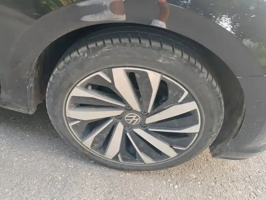 Volkswagen Passat — фото 6