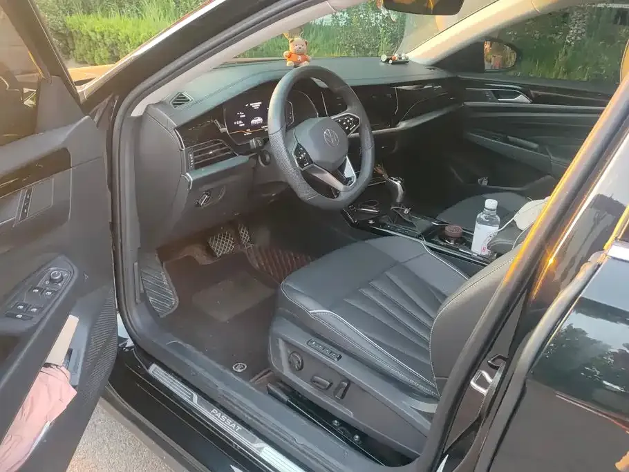 Volkswagen Passat — фото 9