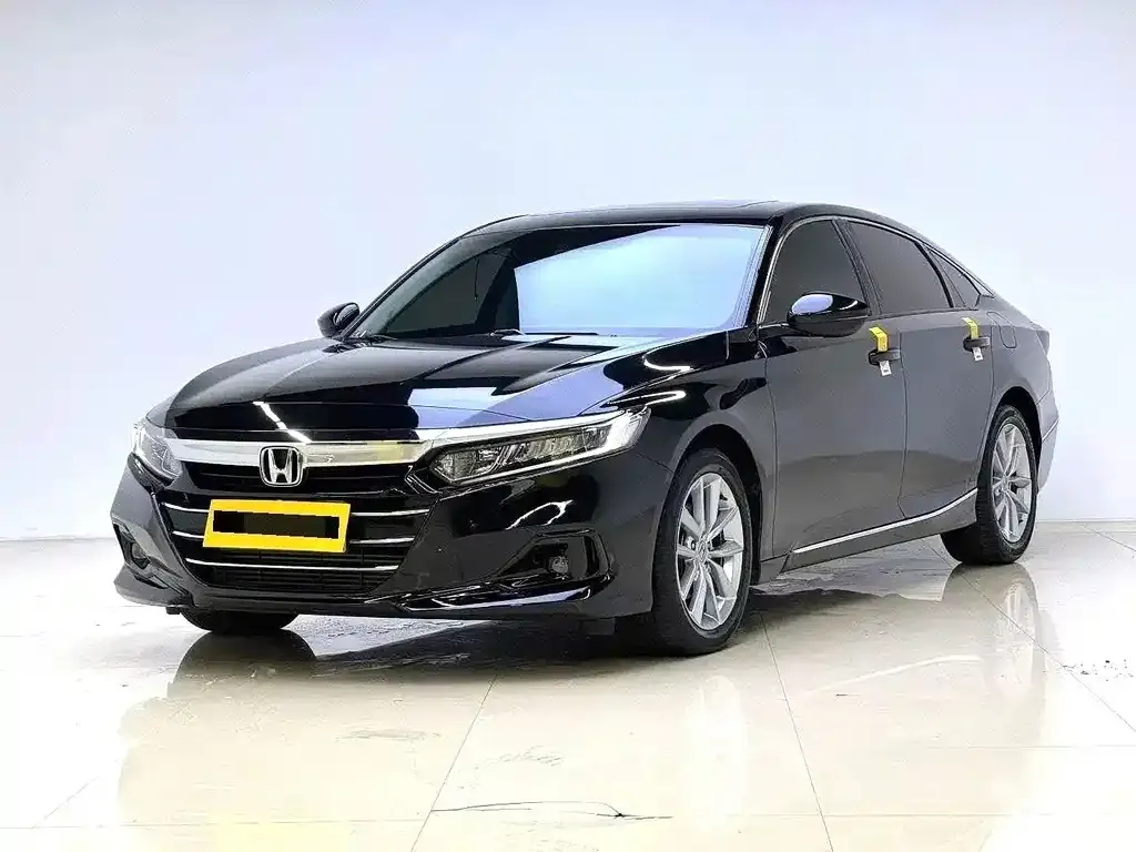 Honda Accord — фото 1