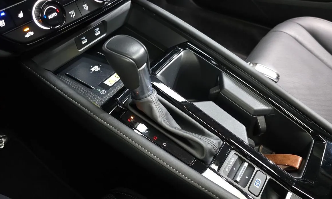 Honda Accord — фото 6