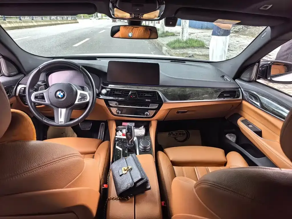 BMW 6 Series GT — фото 8