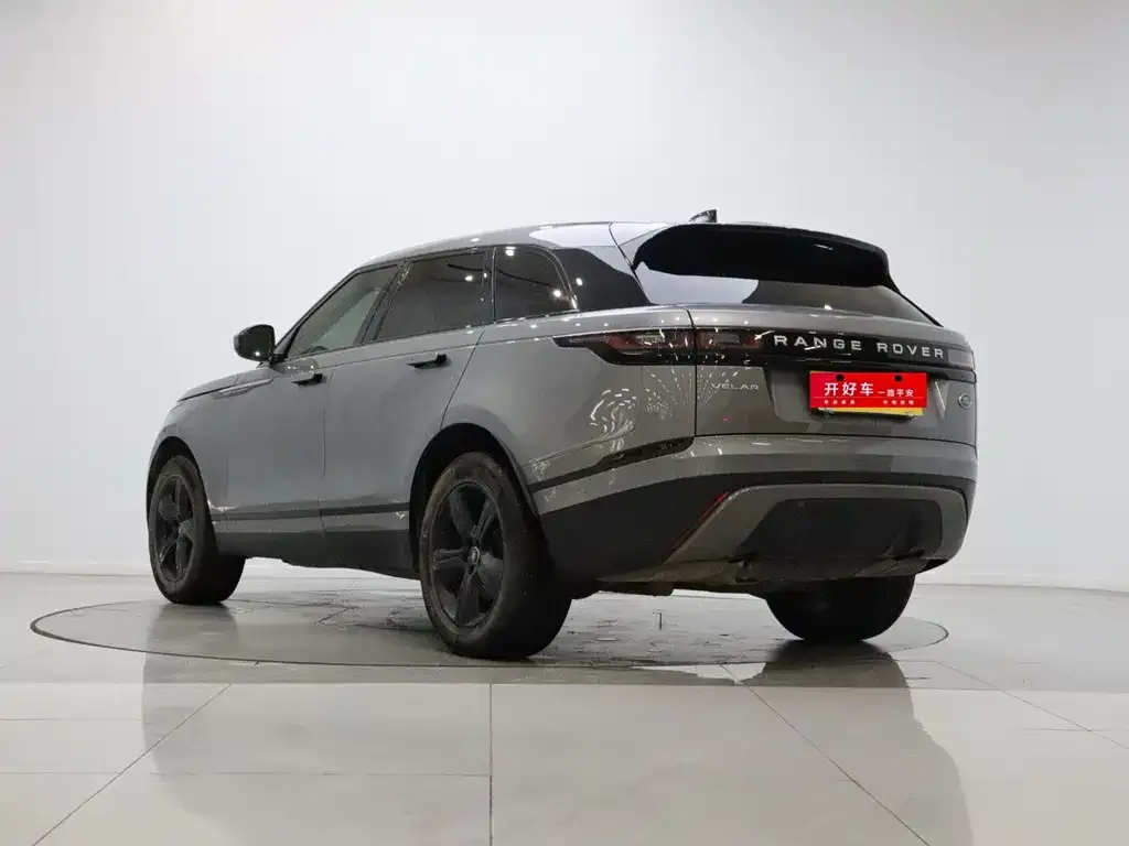 Land Rover Velar — фото 10